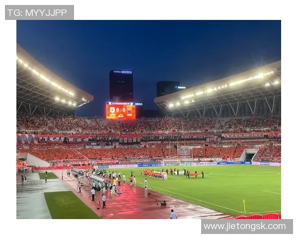 高清足球明星旗帜图片展示让你感受球场激情与荣耀