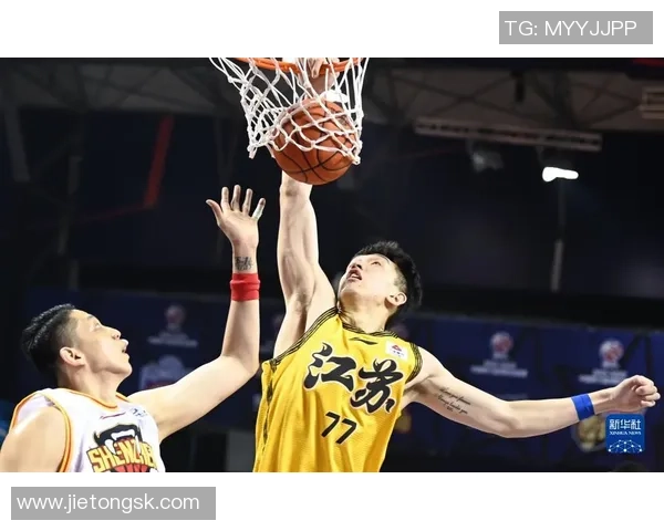 深圳篮球队逆袭之路的真实记录与奋斗精神的展现