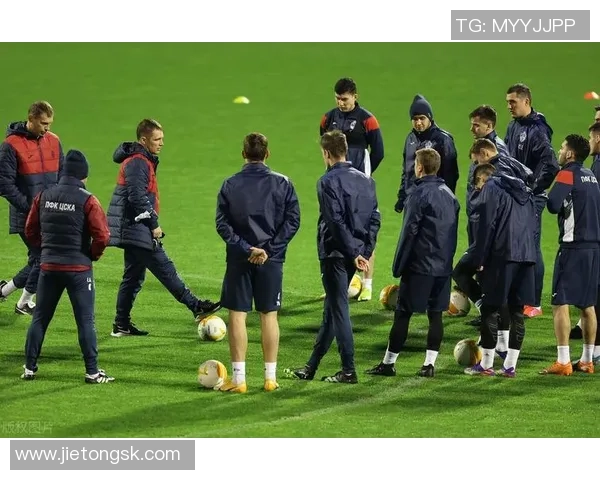 莫斯科华人足球团体崛起助力华人社区团结与发展 莫斯科华人足球团体崛起助力华人社区团结与发展